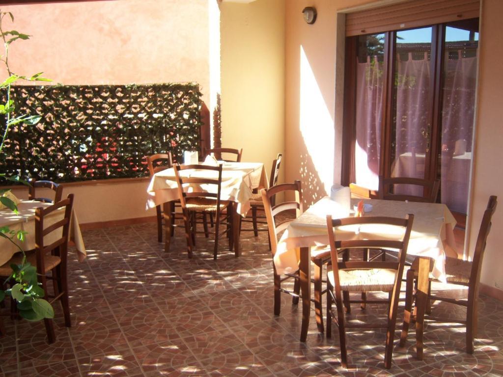 Bed and Breakfast Sa Marina Ла-Калетта Екстер'єр фото