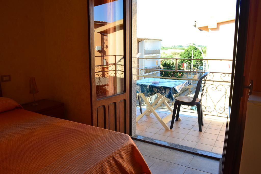 Bed and Breakfast Sa Marina Ла-Калетта Екстер'єр фото